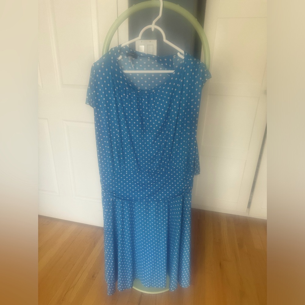 Retro-style dress